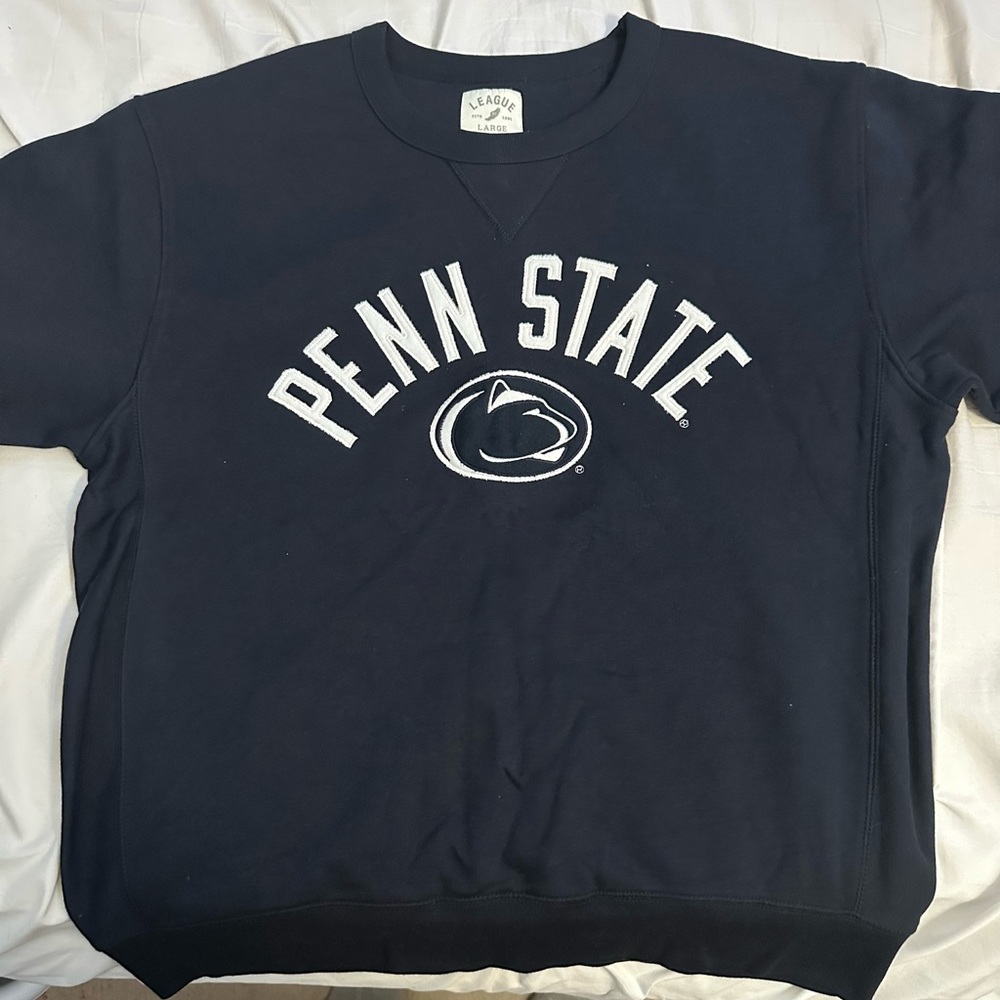 Men’s League Navy Penn State Nittany Lions 1965 Arch Essential Fleece Crewneck